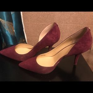 Michael Kors Pump (NWOT)